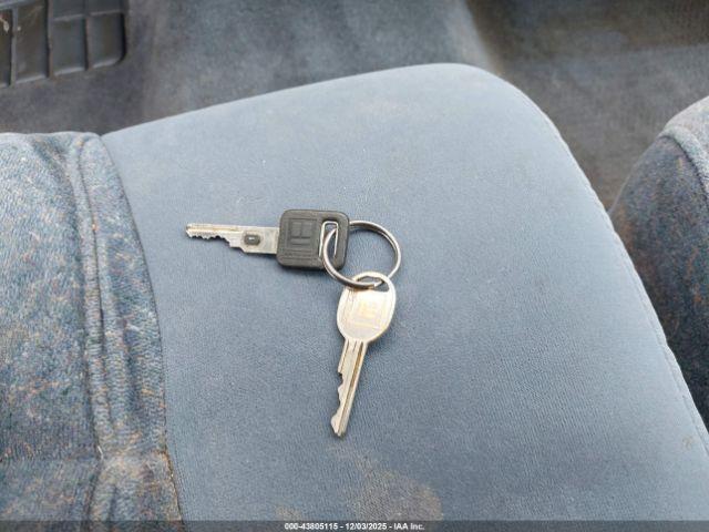 Buick LeSabre Custom Image 9