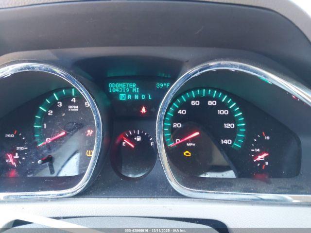 Chevrolet Traverse Ls Image 7