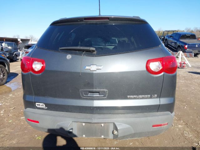 Chevrolet Traverse Ls Image 12
