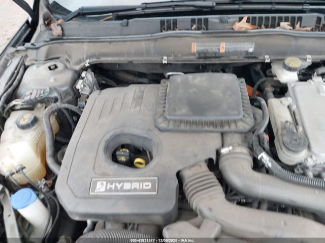 Ford Fusion Se Image 8