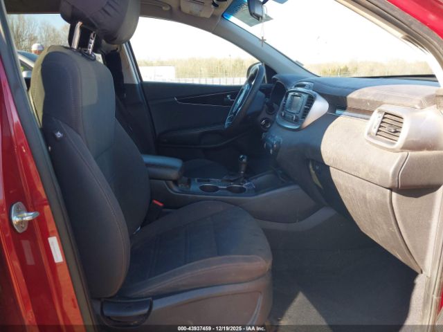 Kia Sorento 3.3l Lx Image 16