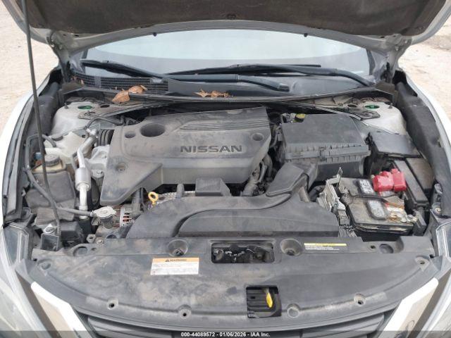 Nissan Altima 2.5 Sr Image 6