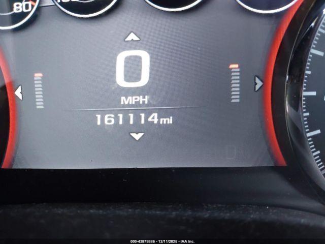 GMC Yukon Denali Image 16