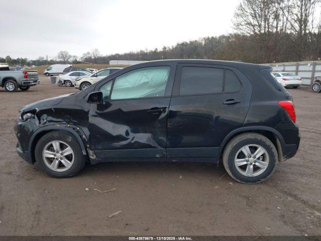 Chevrolet Trax Fwd Ls Image 11