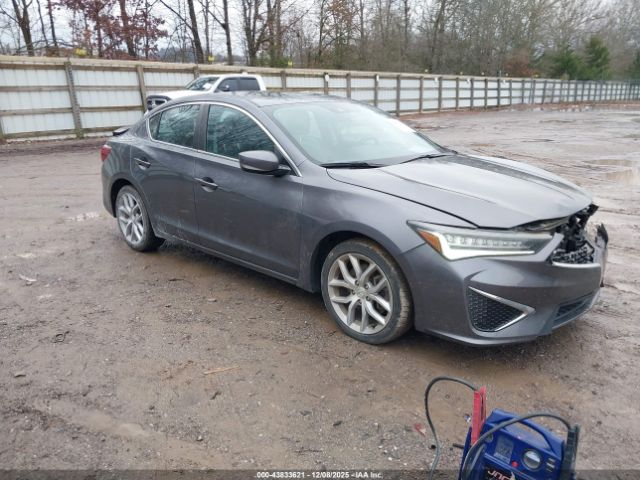 Acura ILX Standard Image 1