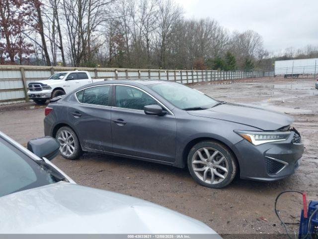 Acura ILX Standard Image 13