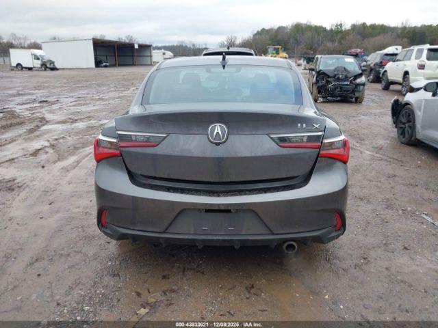 Acura ILX Standard Image 14