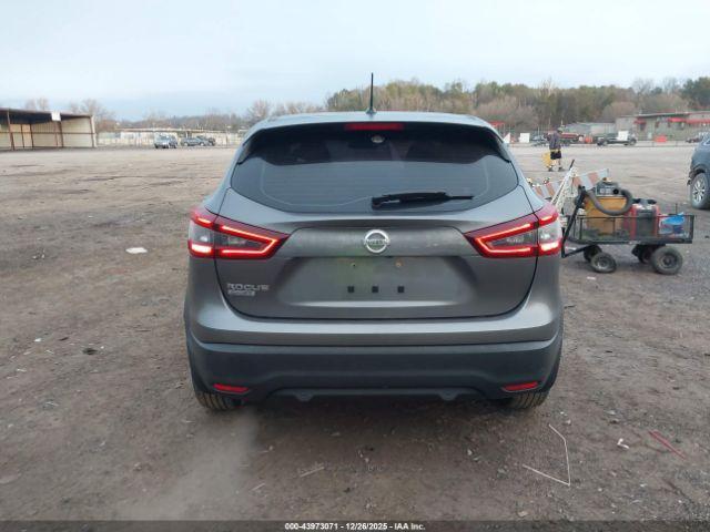 Nissan Rogue S Fwd Xtronic Cvt Image 8