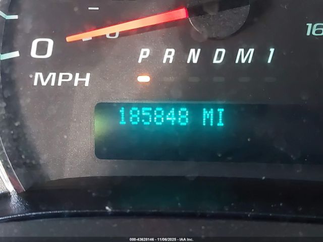 Chevrolet Express 4500 Image 8