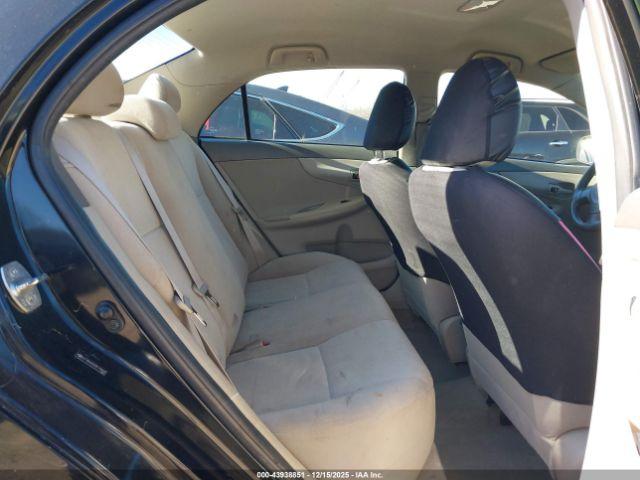 Toyota Corolla Le Image 6