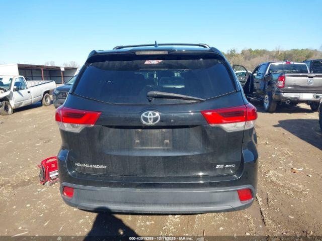 Toyota Highlander Se Image 5