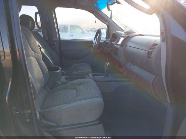 Nissan Frontier Se Image 4