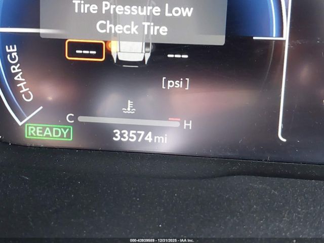 Toyota RAV4 Xse Image 7