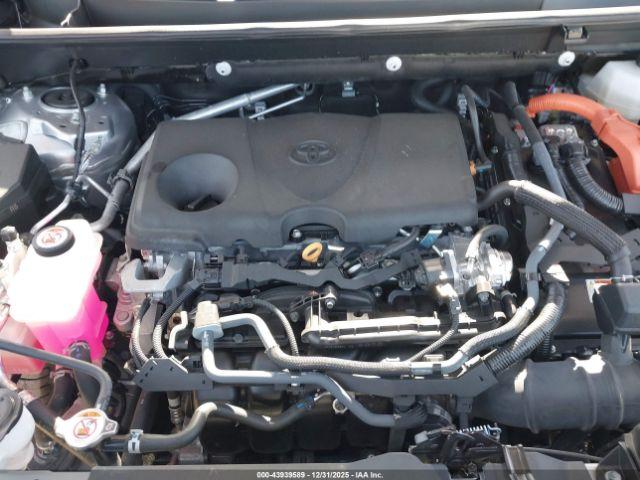 Toyota RAV4 Xse Image 2