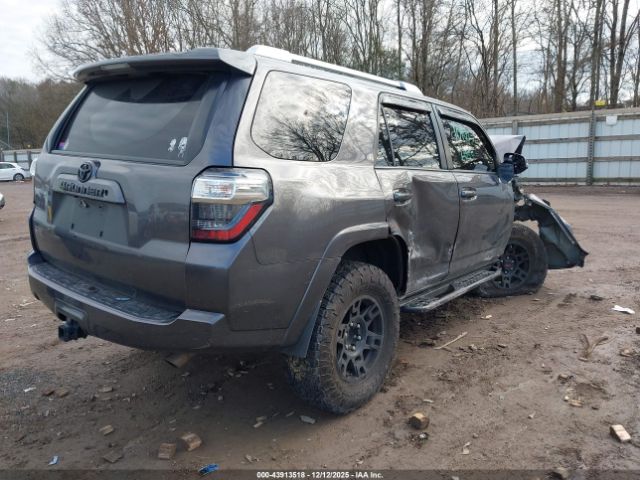 Toyota 4Runner Sr5 Premium Image 9