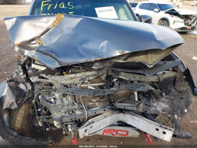 Toyota 4Runner Sr5 Premium Image 4