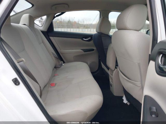 Nissan Sentra S Image 11