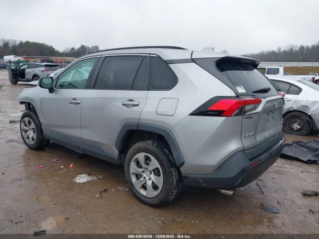 Toyota RAV4 Le Image 13