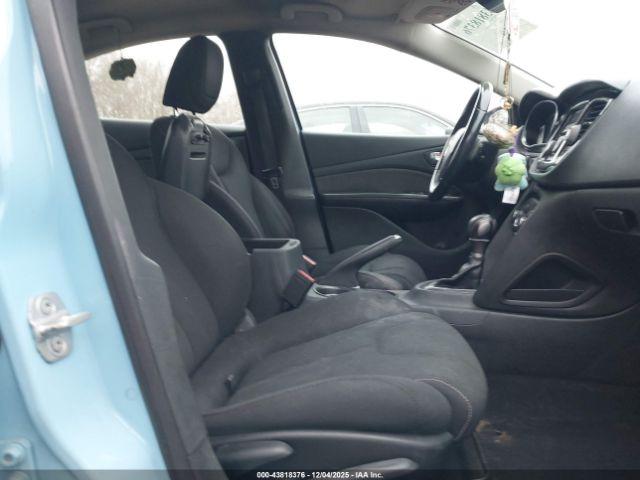 Dodge Dart Sxt Image 5