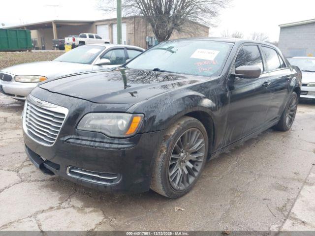 Chrysler 300c John Varvatos Limited Edition Image 16