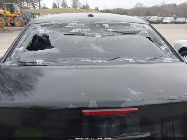 Chrysler 300c John Varvatos Limited Edition Image 2