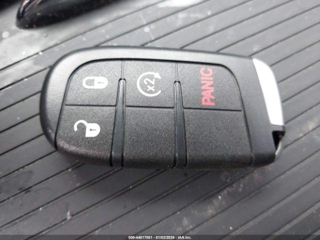 Chrysler 300c John Varvatos Limited Edition Image 4