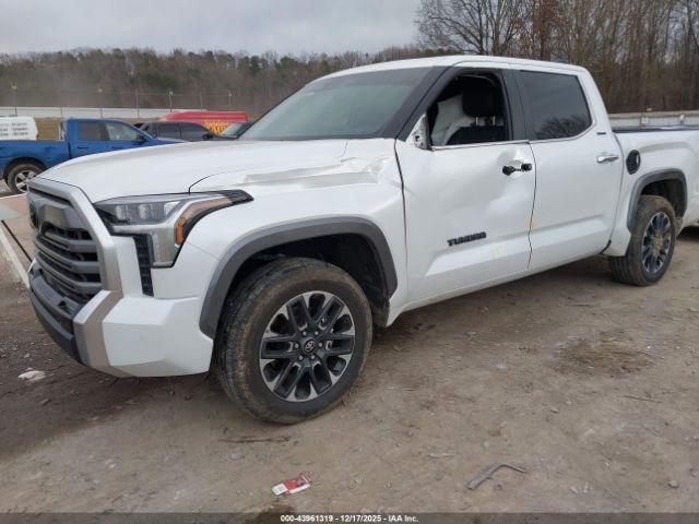 Toyota Tundra Limited Image 5