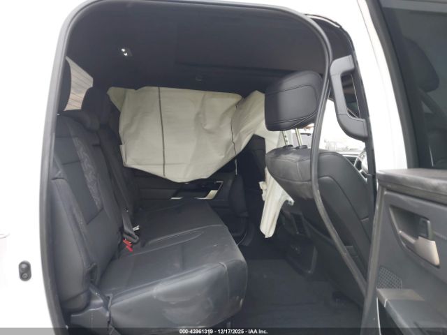 Toyota Tundra Limited Image 12