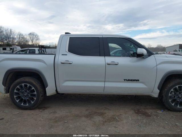 Toyota Tundra Limited Image 15