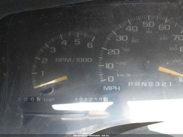 Chevrolet C1500 Fleetside Image 7