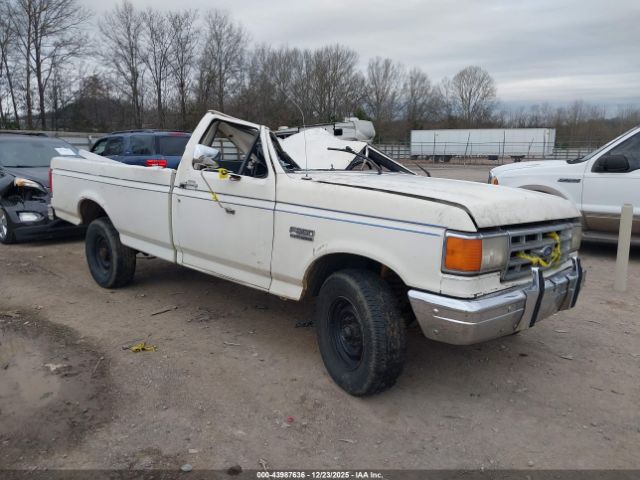 Ford F-250 Image 1