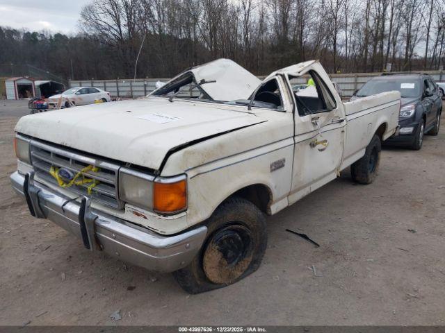 Ford F-250 Image 6