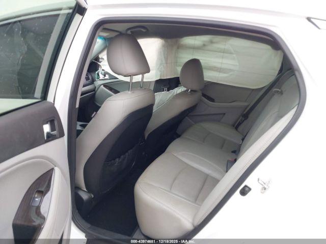 Kia Optima Ex Image 6