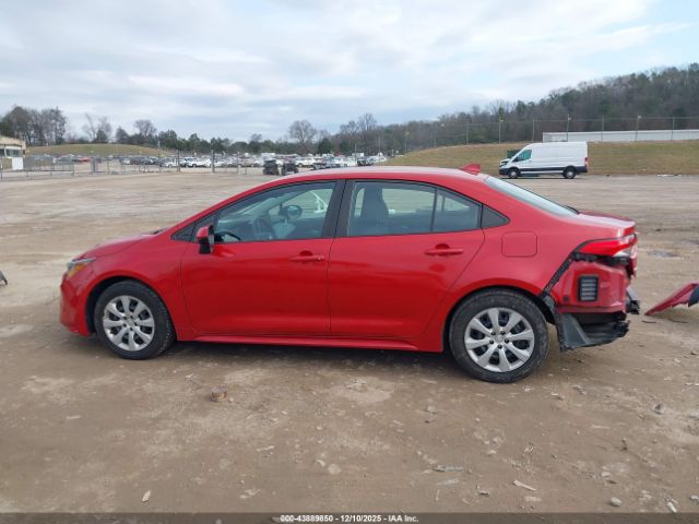 Toyota Corolla Le Image 14