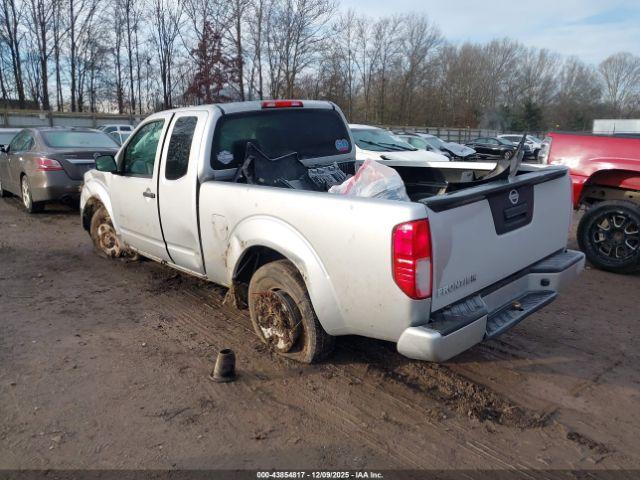 Nissan Frontier S Image 11