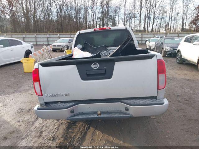 Nissan Frontier S Image 13