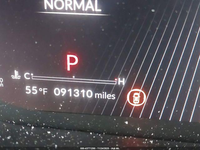 Acura MDX Standard Image 10