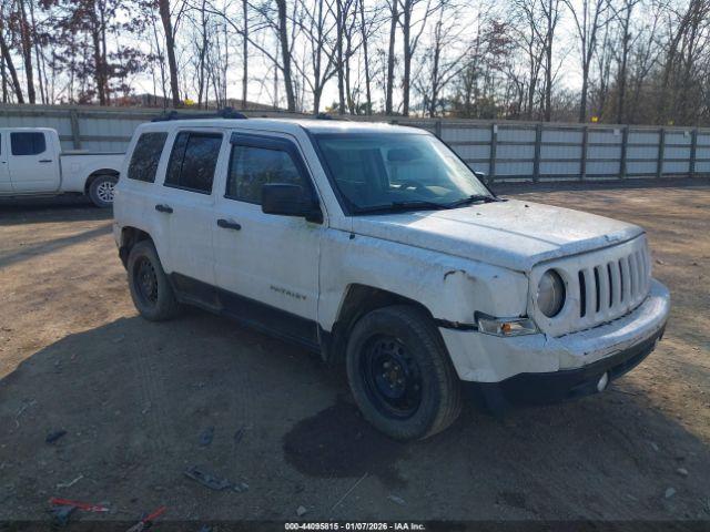  Salvage Jeep Patriot