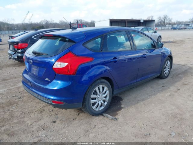 Ford Focus Se Image 9