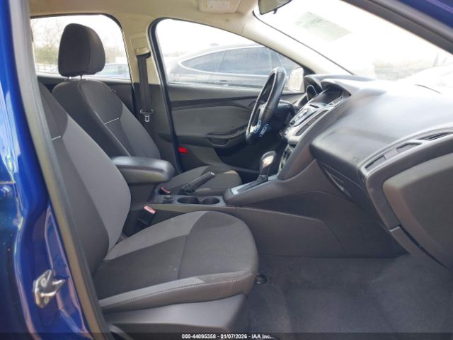 Ford Focus Se Image 11