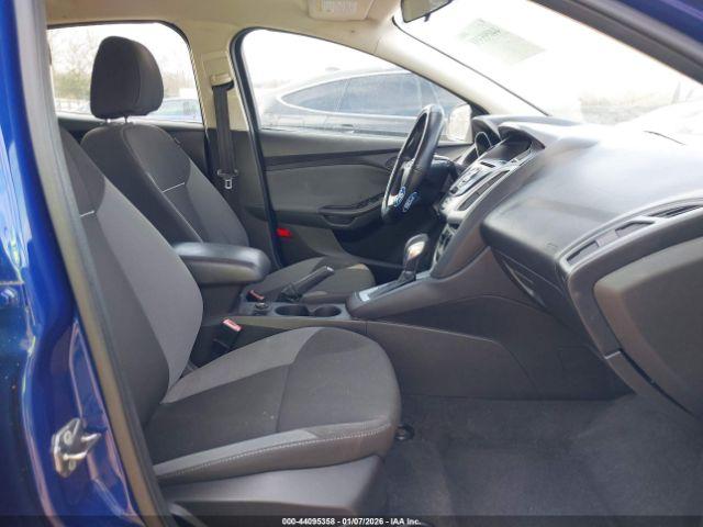 Ford Focus Se Image 11