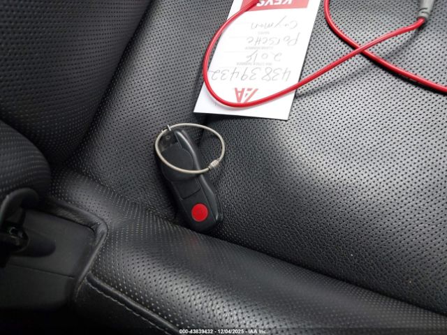 Porsche Cayman Black Edition Image 4