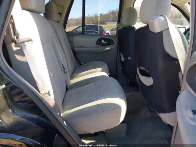 Chevrolet Trailblazer Ls Image 7