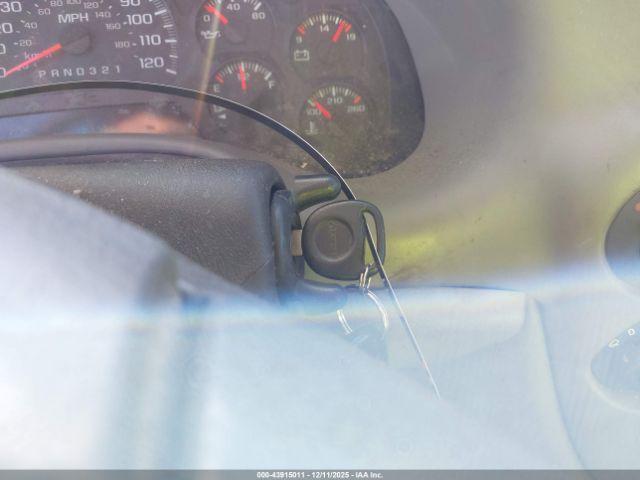 Chevrolet Trailblazer Ls Image 11