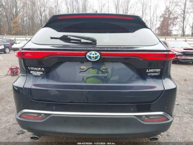 Toyota Venza Limited Image 5