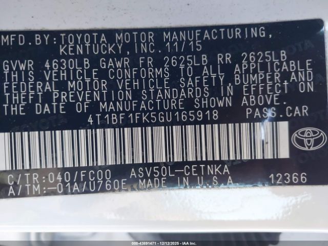 Toyota Camry Le Image 5