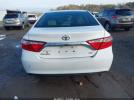 Toyota Camry Le Image 12