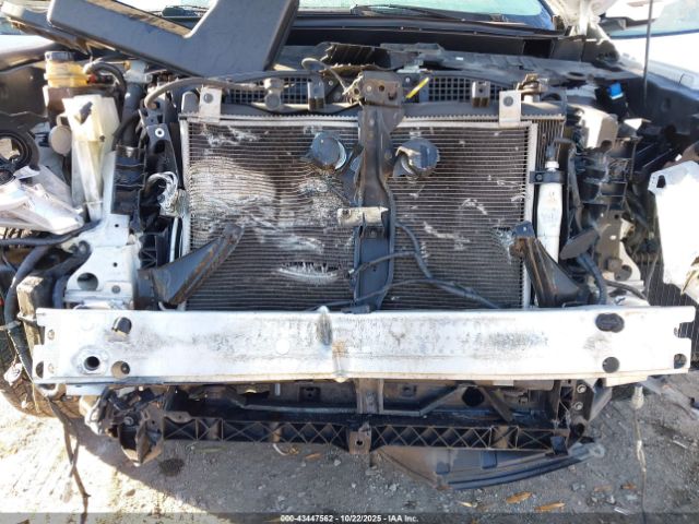 Nissan Pathfinder Sv Image 6