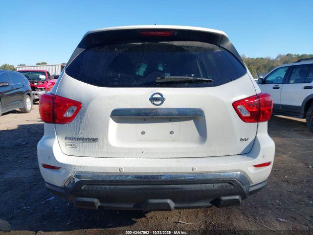 Nissan Pathfinder Sv Image 14