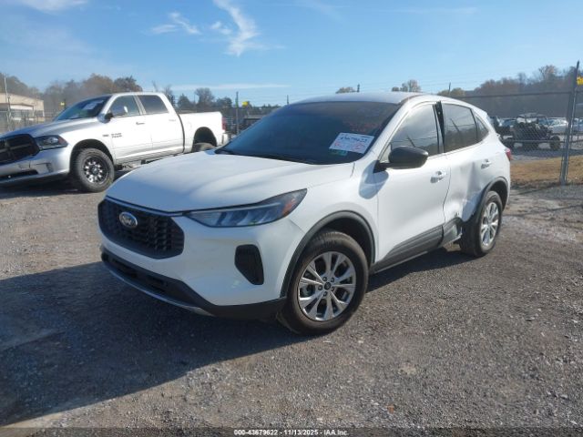 Ford Escape Active Image 4